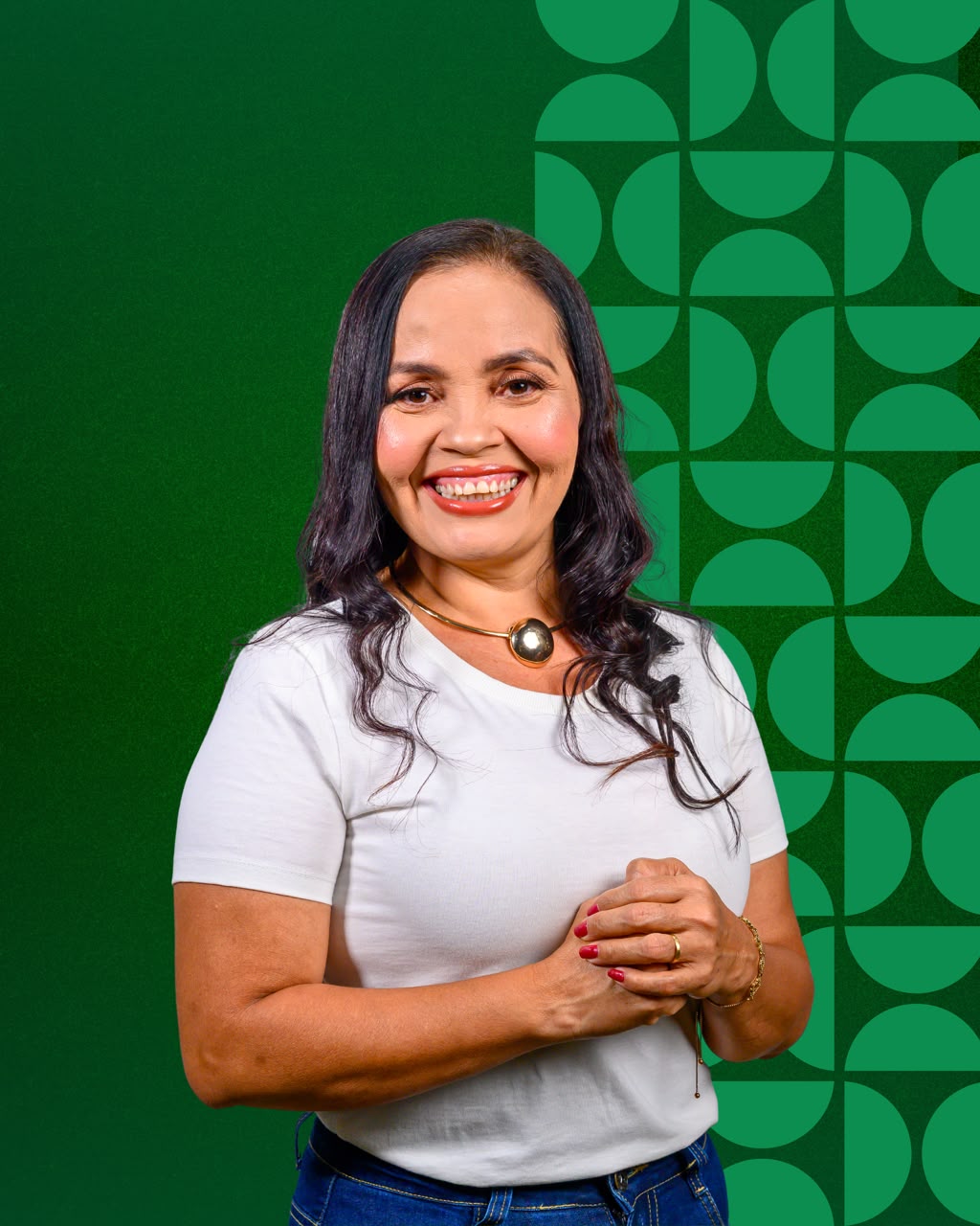 Sulielma Barros em foto oficial de campanha